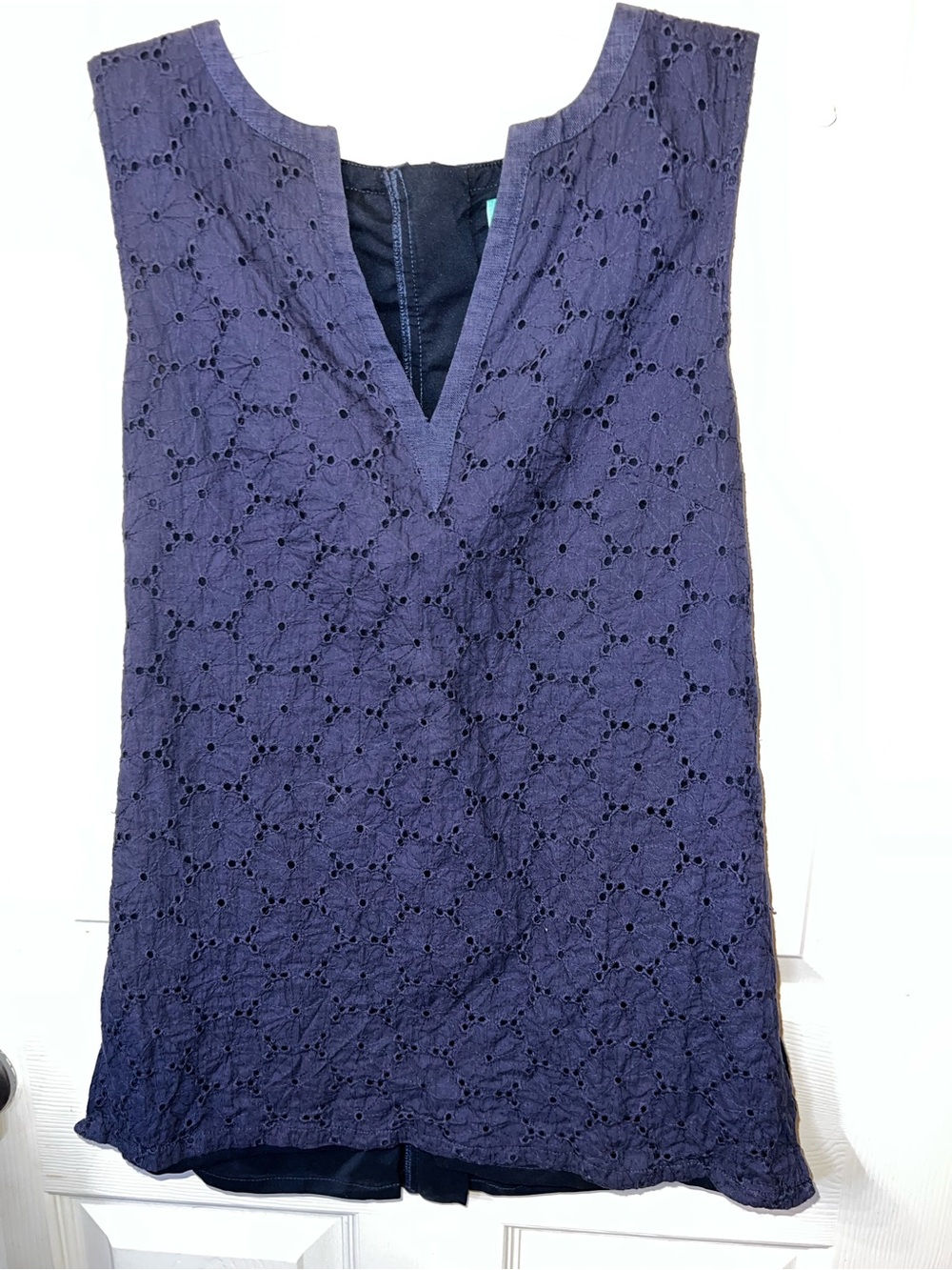 Sail to Sable STS Navy Blue Floral Cotton Eyelet Sleeveless Tunic Top Gold Zip S